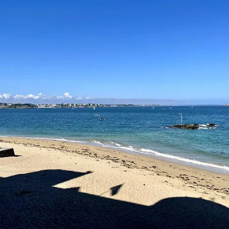 T3 Centre D'intra-muros, Proche Plages Apartment